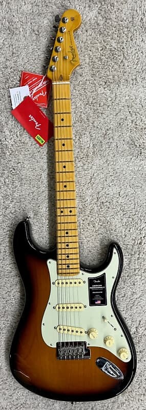 Электрогитара 70th Anniversary Fender American Professional II Stratocaster 2 Color Sunburst
Электрогитара 70th Anniversary Fender American Professional II Stratocaster 2 Color Sunburst