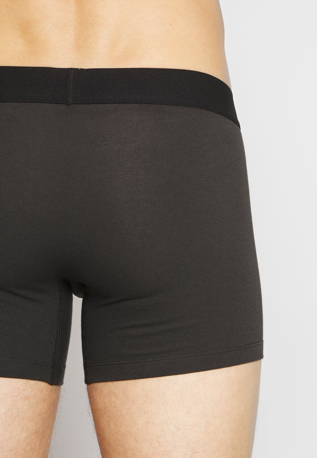 Трусы Vintage Stripe Boxer 2 Pack Levi's, угольно-черные
Трусы Vintage Stripe Boxer 2 Pack Levi's, угольно-черные