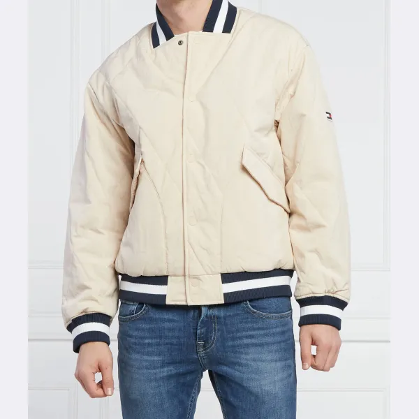 Бомбер стандартного кроя Tommy Hilfiger, бежевый
Бомбер стандартного кроя Tommy Hilfiger, бежевый