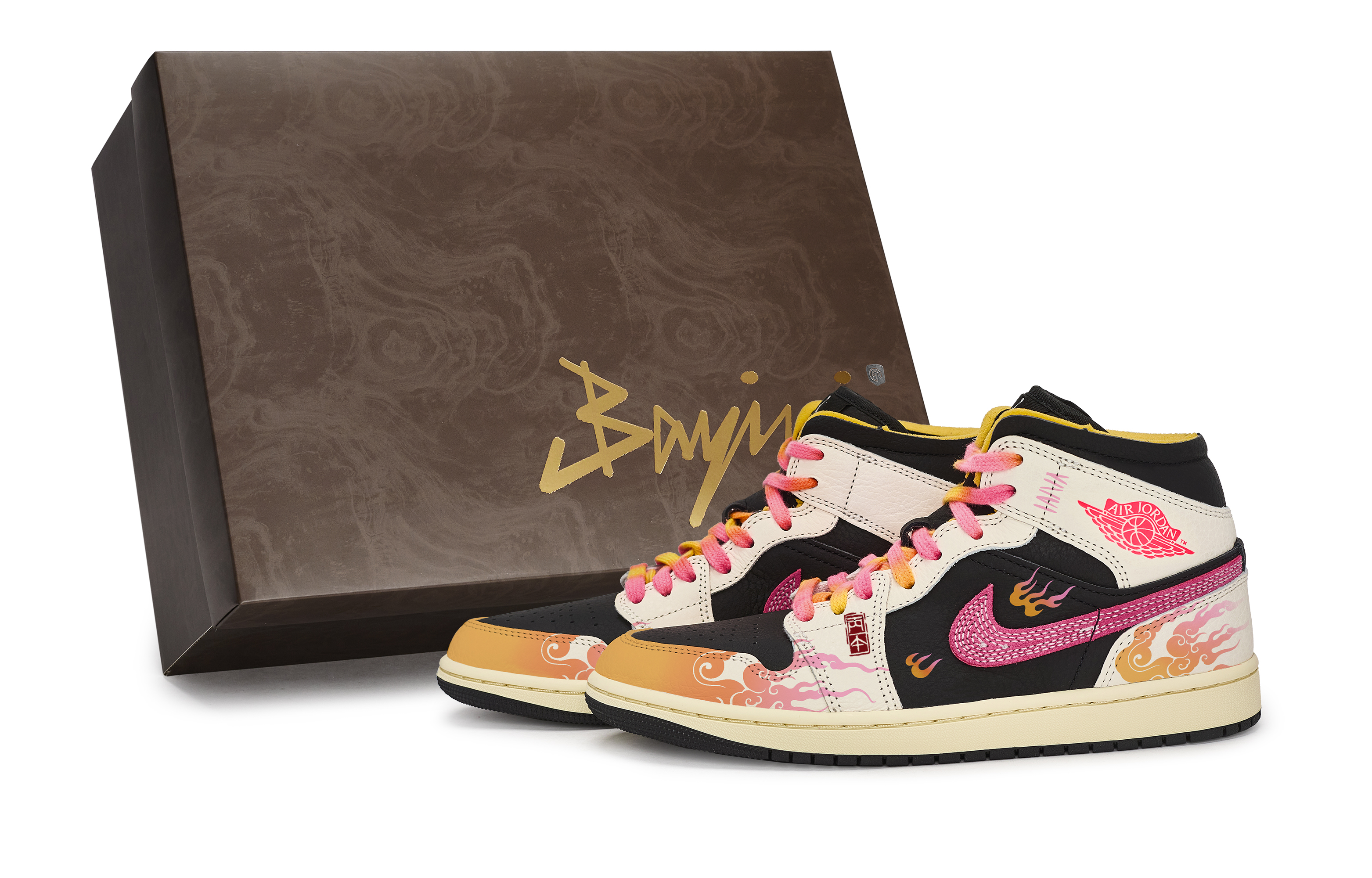 Air 1 811 Manufacturing, Fiery Ox Year, специальная коробка, кроссовки Mid Top Vintage Basketball Unisex Jordan, черный белый розовый оранжевый
Air 1 811 Manufacturing, Fiery Ox Year, специальная коробка, кроссовки Mid Top Vintage Basketball Unisex Jordan, черный белый розовый оранжевый