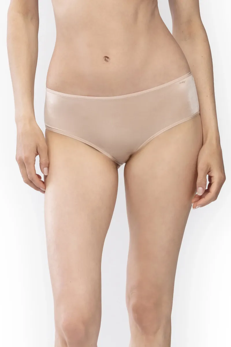 Mey Hipster "JOAN", плоский пояс, без разрезов, кремовый
Mey Hipster "JOAN", плоский пояс, без разрезов, кремовый