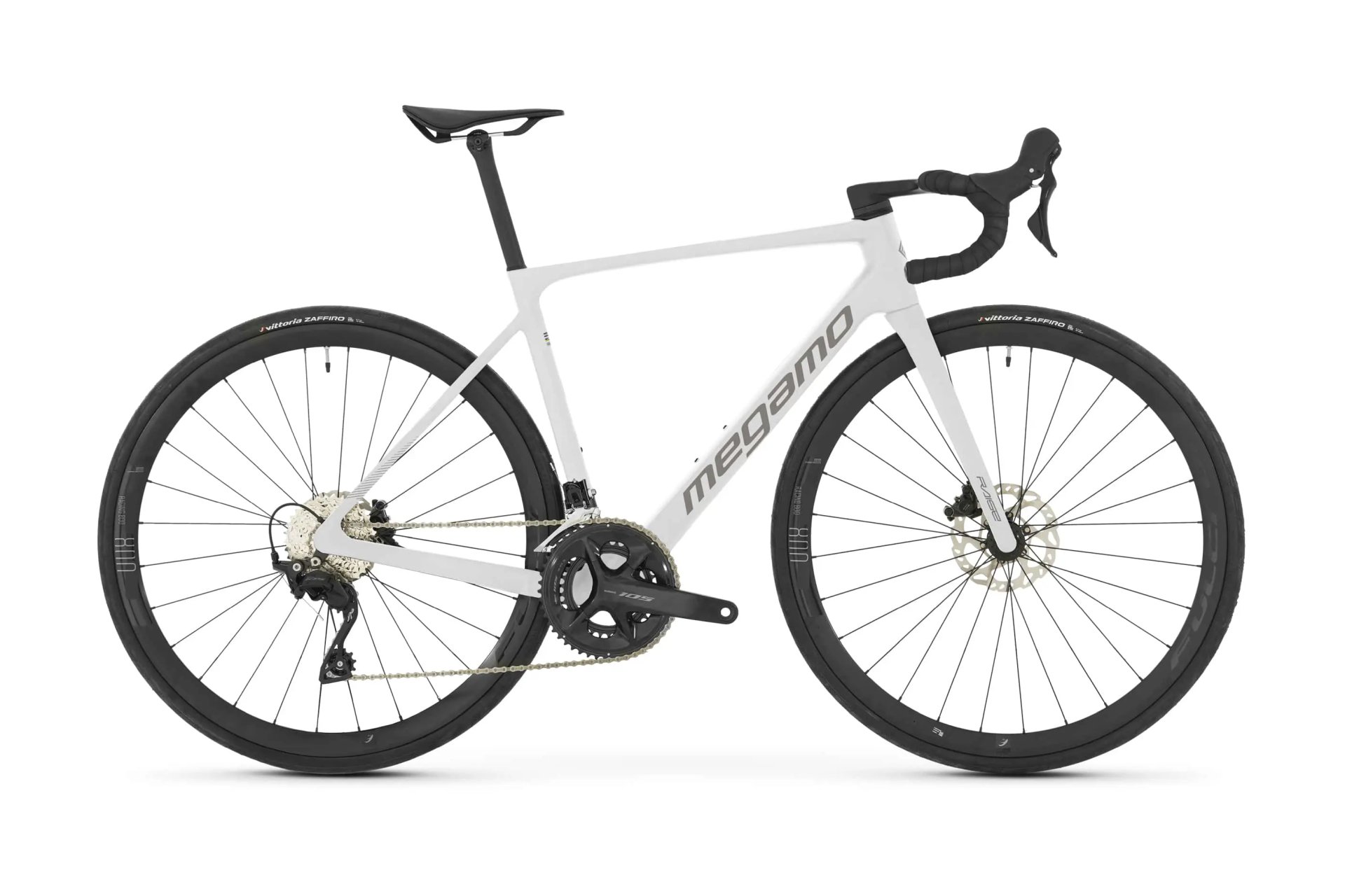 Шоссейный велосипед Megamo Raise 20 - 28 дюймов - diamant - 2026, weiß | white
Шоссейный велосипед Megamo Raise 20 - 28 дюймов - diamant - 2026, weiß | white