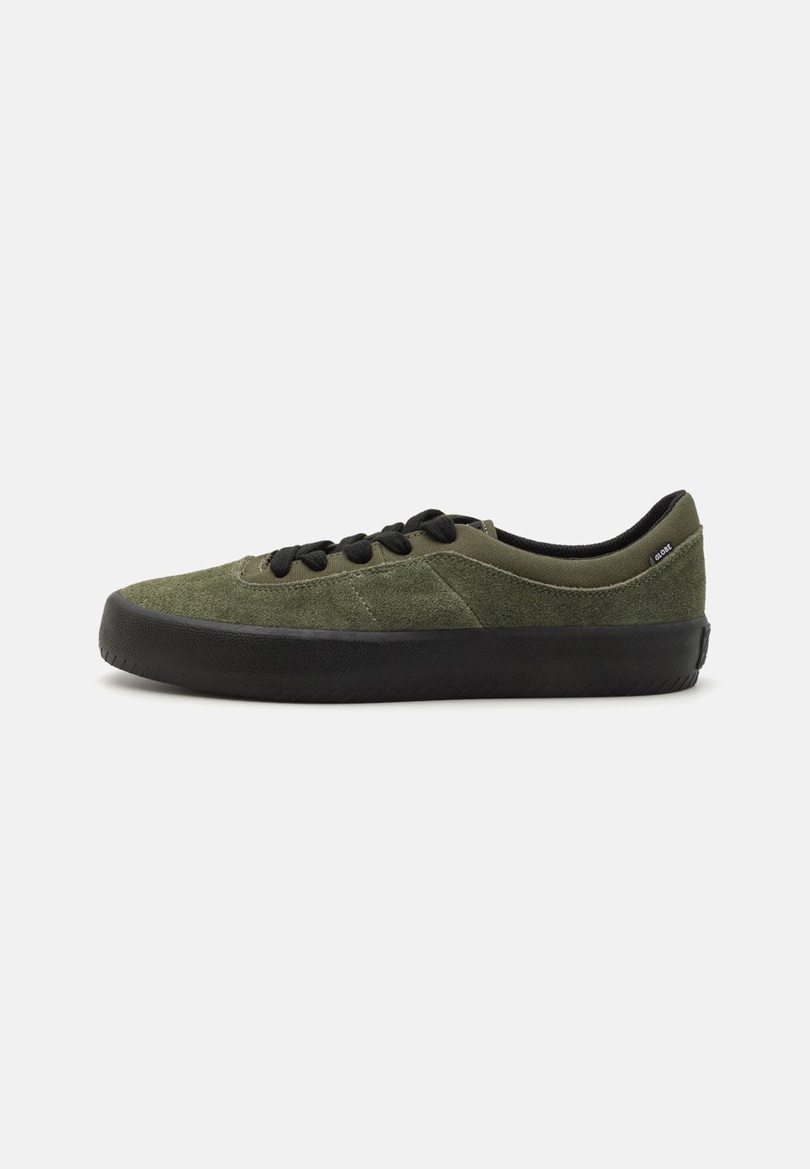 Кроссовки Globe MELBEK, Olive/Black/Dark Green
Кроссовки Globe MELBEK, Olive/Black/Dark Green