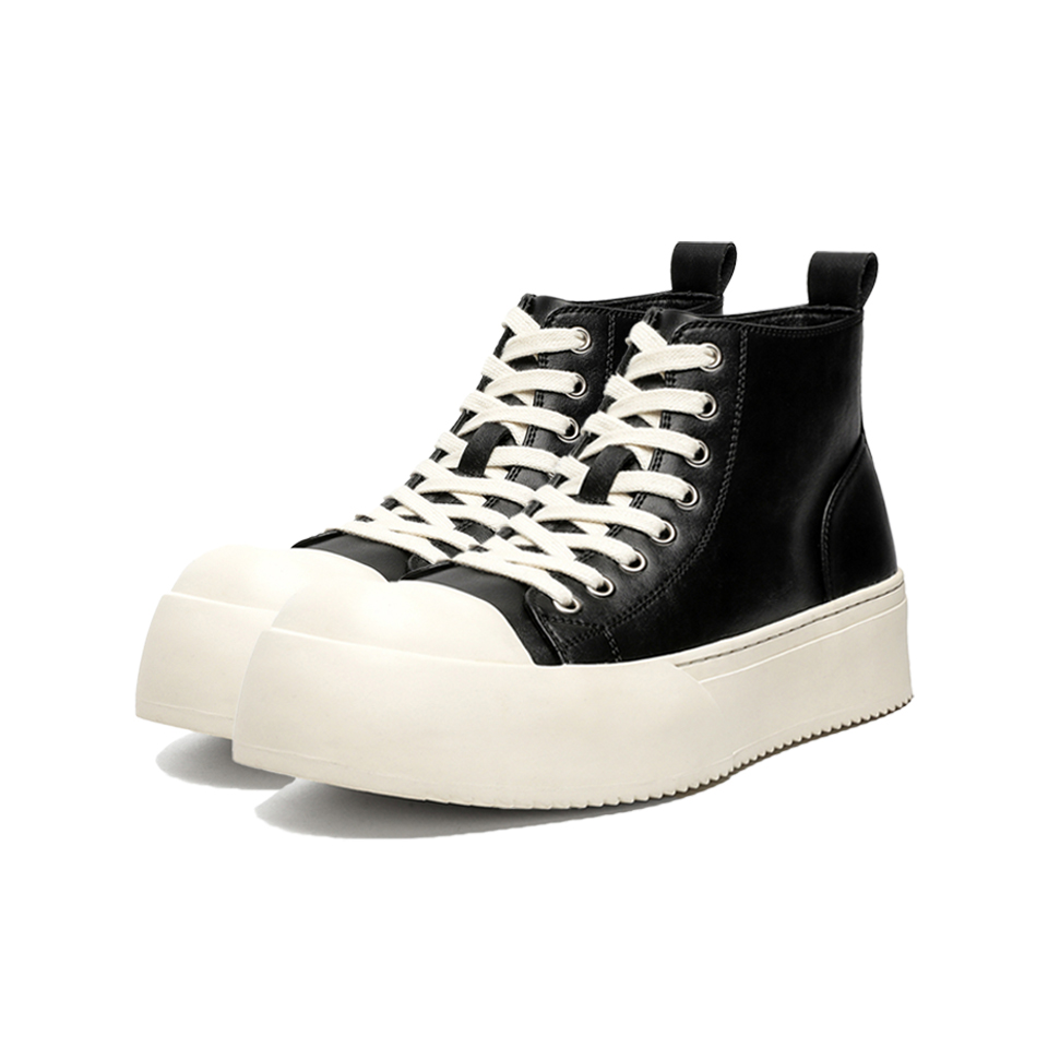 MADALLO Высокие мужские кроссовки, черные
MADALLO Высокие мужские кроссовки, черные