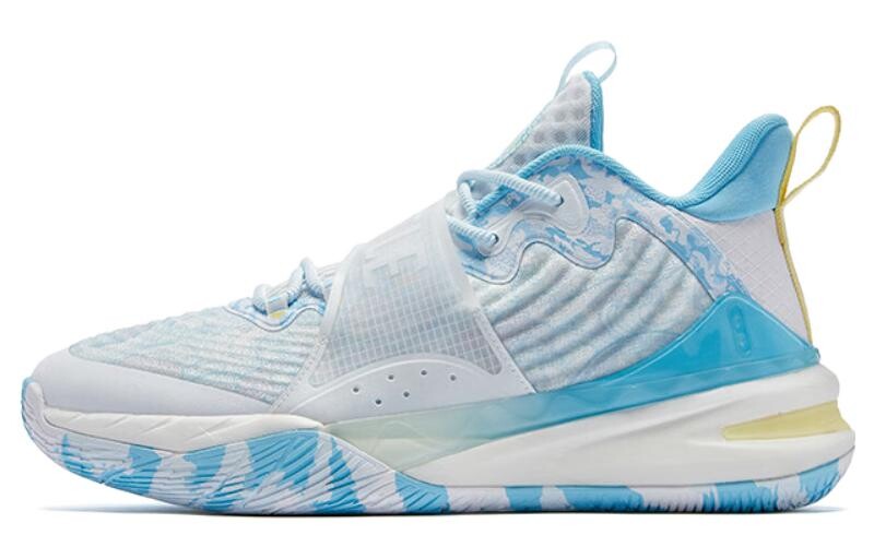 Баскетбольные кроссовки Ice Blade мужские среднего размера белые / прозрачные небесно-голубые Qiaodan 
Баскетбольные кроссовки Ice Blade мужские среднего размера белые / прозрачные небесно-голубые Qiaodan