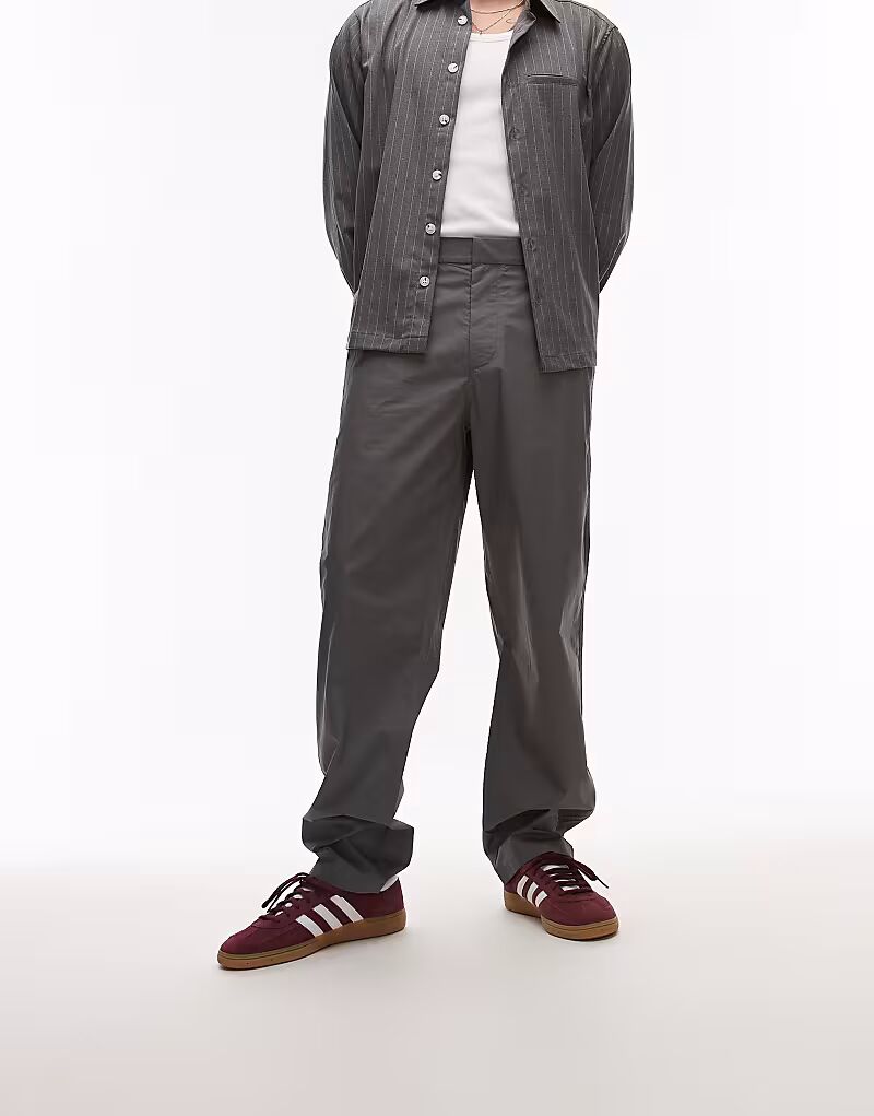 Легкие брюки-стринги ARKET серого цвета
Легкие брюки-стринги ARKET серого цвета