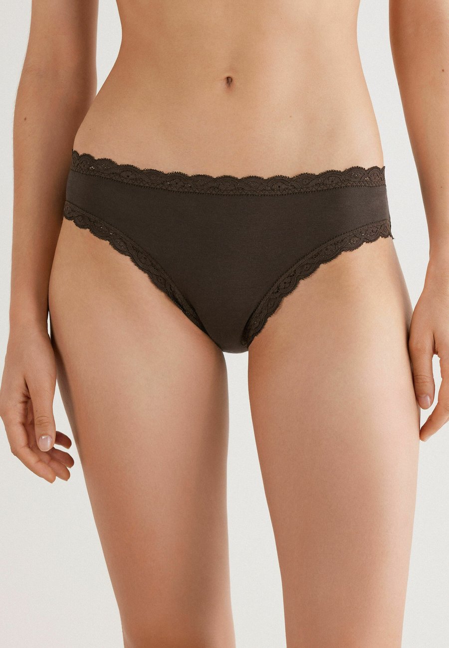 Брифы Intimissimi Briefs, Brown/Dark Brown
Брифы Intimissimi Briefs, Brown/Dark Brown