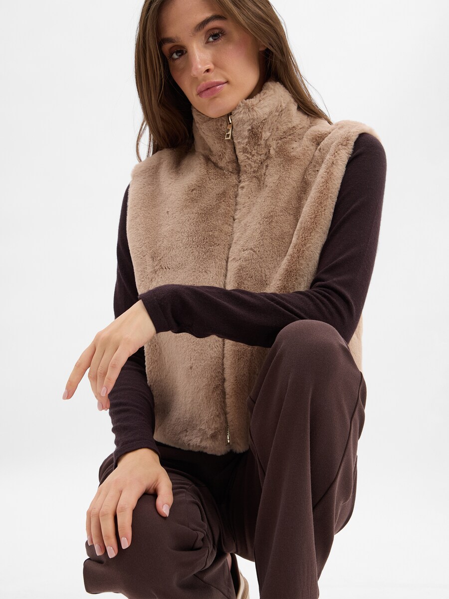 Жилет Marie Lund, Beige
Жилет Marie Lund, Beige