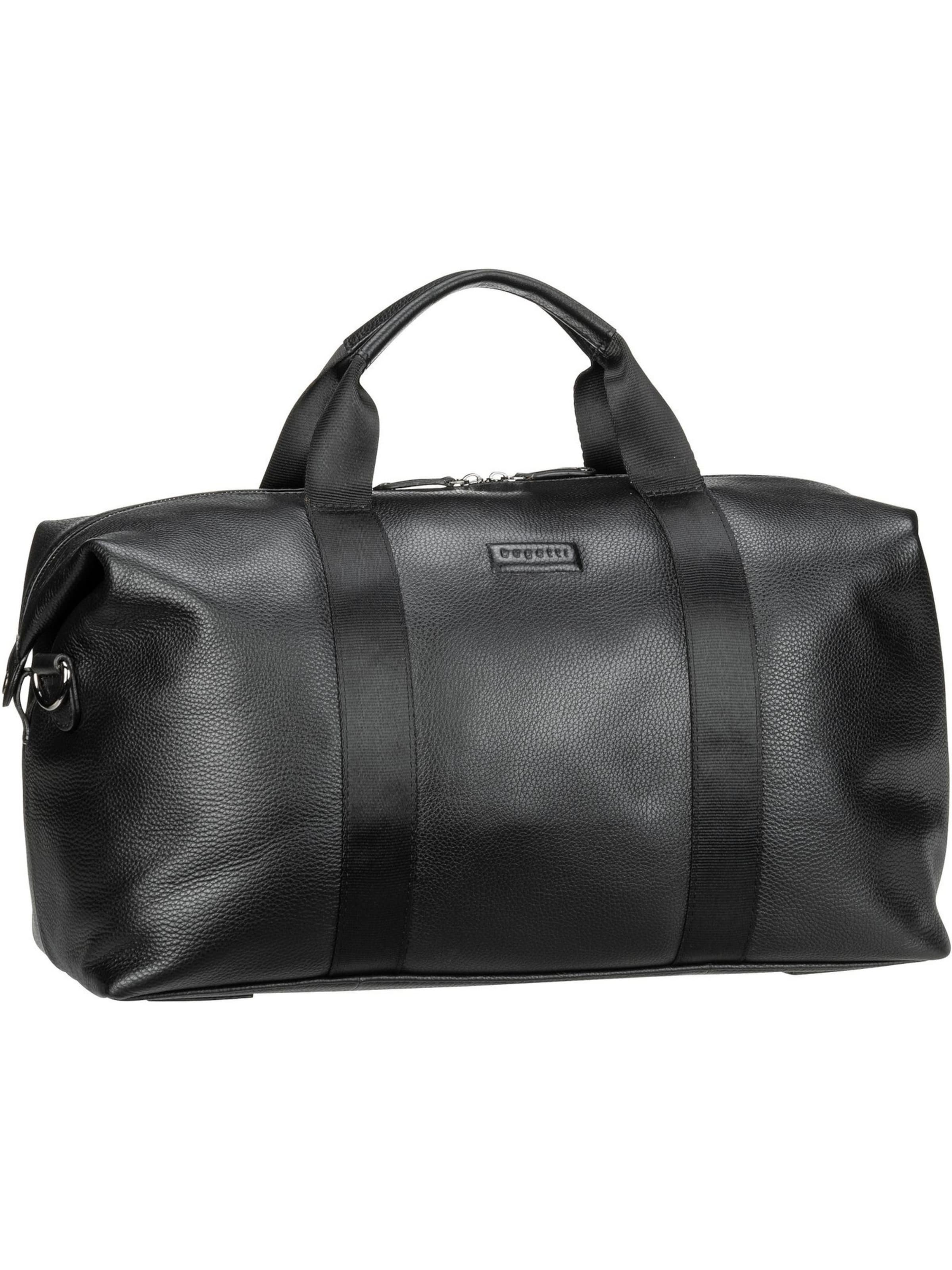 Bugatti Weekender 'Elsa' в черном цвете
Bugatti Weekender 'Elsa' в черном цвете