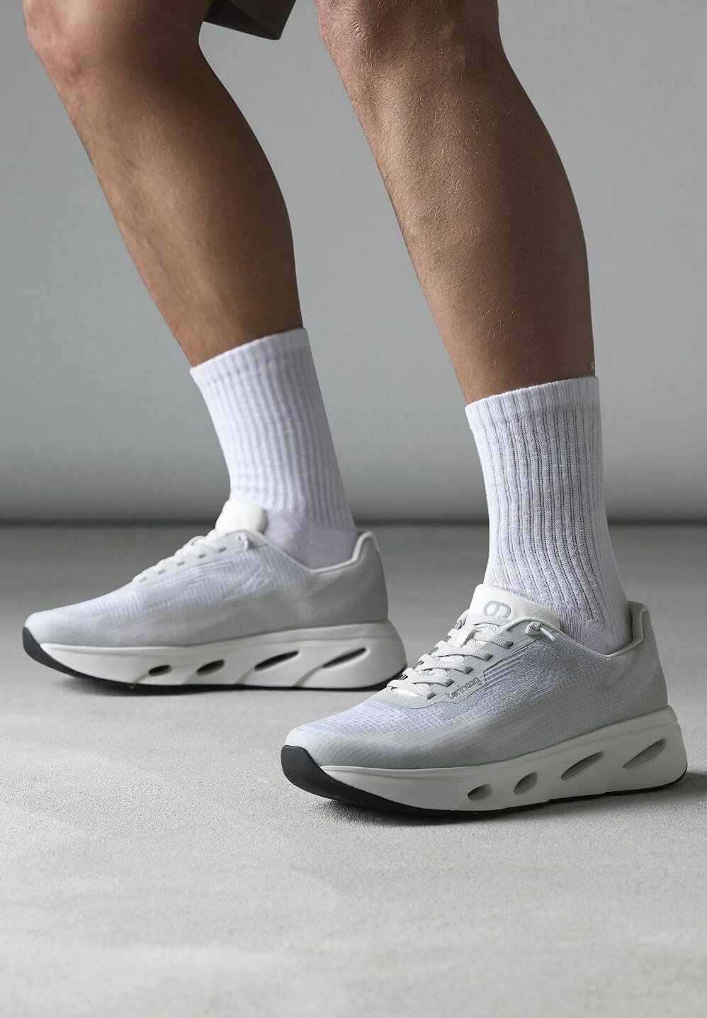 Кроссовки tenhaag, серый
Кроссовки tenhaag, серый