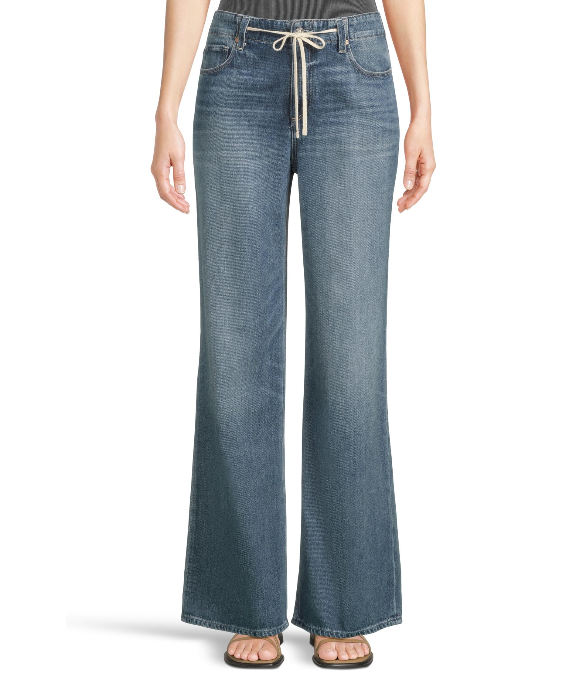 Джинсы Paige Zoey 31In With Tie, цвет Jazz Club
Джинсы Paige Zoey 31In With Tie, цвет Jazz Club