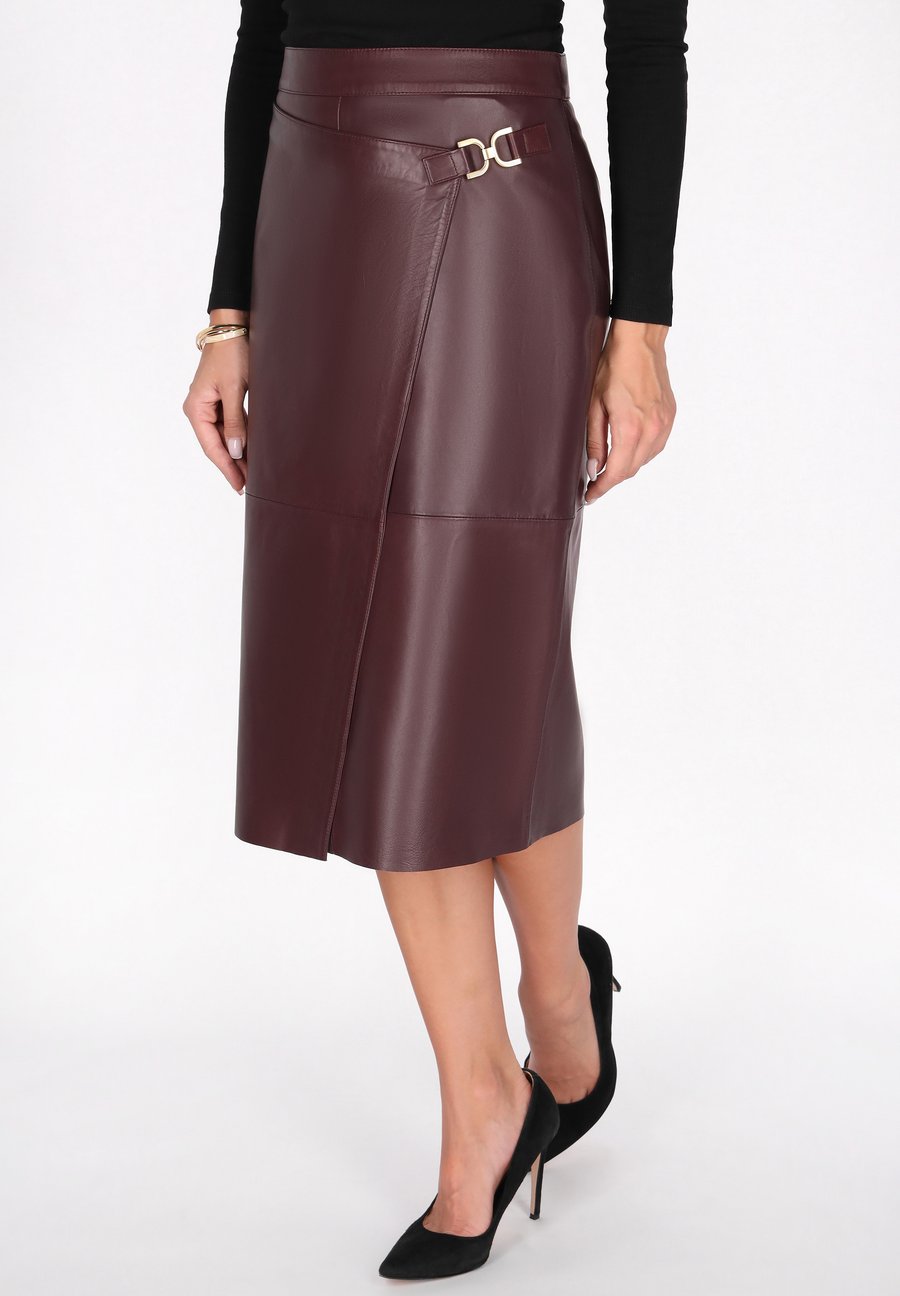 Юбка faina Wrap skirt, Burgundy/Bordeaux
Юбка faina Wrap skirt, Burgundy/Bordeaux