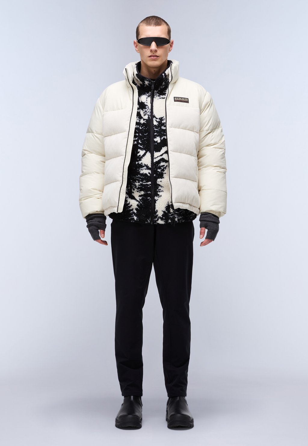 Зимняя куртка Napapijri, бежевый
Зимняя куртка Napapijri, бежевый