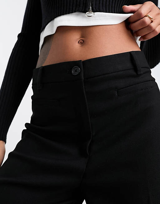 Черные свободные брюки строгого кроя Monki, Черный, Черные свободные брюки строгого кроя Monki
Черные свободные брюки строгого кроя Monki, Черный, Черные свободные брюки строгого кроя Monki