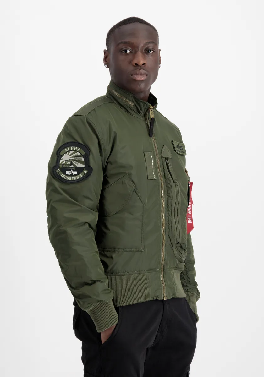 Куртка-бомбер Alpha Industries " Alpha Industries Men - Bomber Jackets Engine", зеленый
Куртка-бомбер Alpha Industries " Alpha Industries Men - Bomber Jackets Engine", зеленый