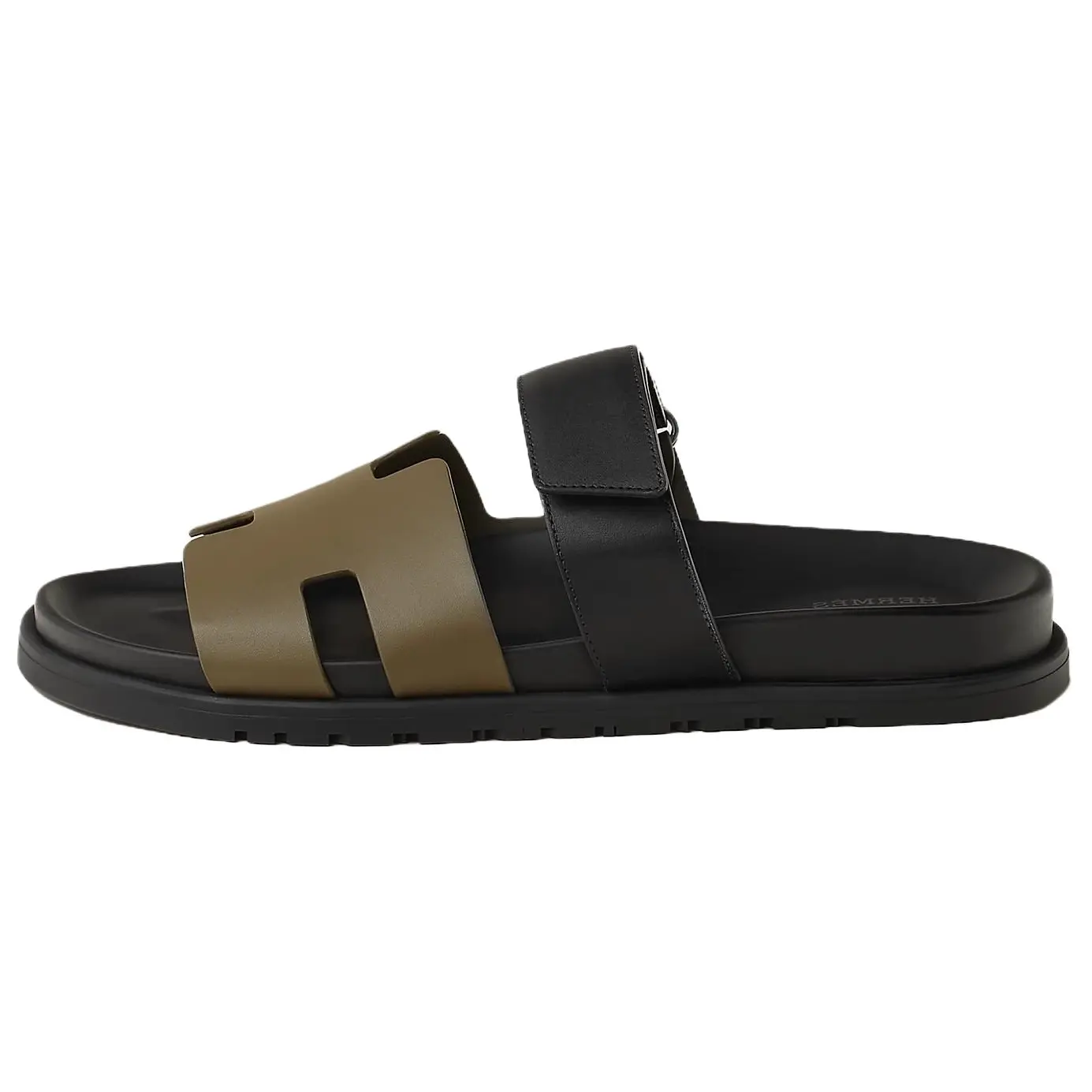 HERMES Тапочки-слайды Chypre Slide мужские, черные, умбра
HERMES Тапочки-слайды Chypre Slide мужские, черные, умбра