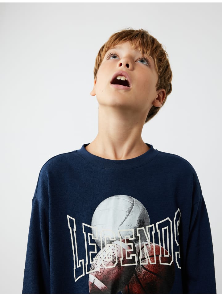 KOTON Футболка с длинными рукавами темно-синего цвета
KOTON Футболка с длинными рукавами темно-синего цвета