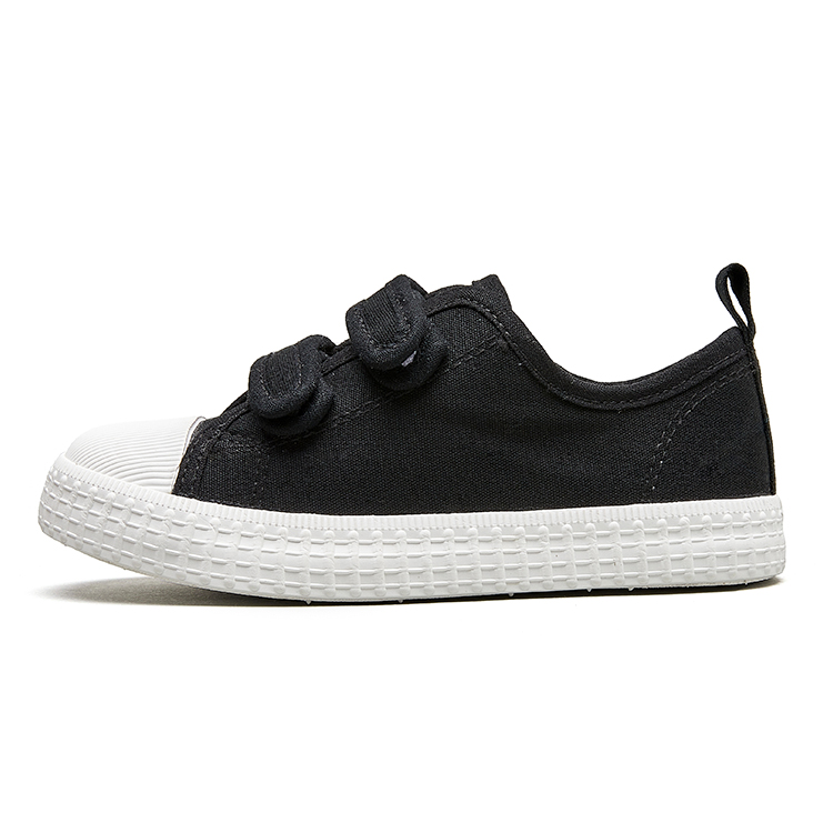 Износостойкие детские матерчатые туфли Warrior низкие черные Kids' 
Износостойкие детские матерчатые туфли Warrior низкие черные Kids'