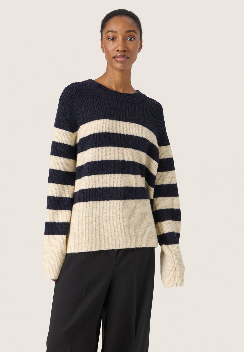 Джемпер STRIPED Soaked in Luxury, синий
Джемпер STRIPED Soaked in Luxury, синий