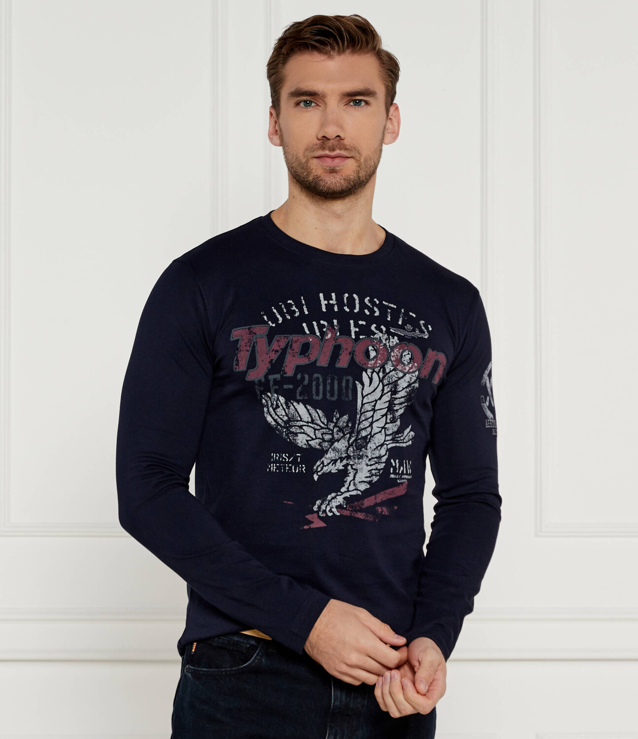 Лонгслив Aeronautica Militare Regular Fit, темно-синий
Лонгслив Aeronautica Militare Regular Fit, темно-синий