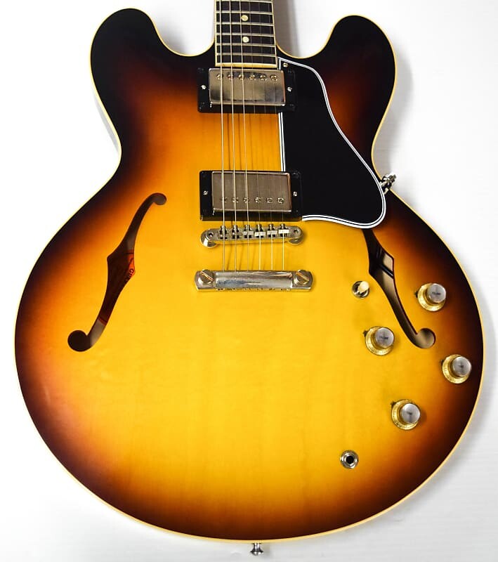 Электрогитара Gibson Custom 1961 ES-335 Reissue VOS Vintage Sunburst
Электрогитара Gibson Custom 1961 ES-335 Reissue VOS Vintage Sunburst