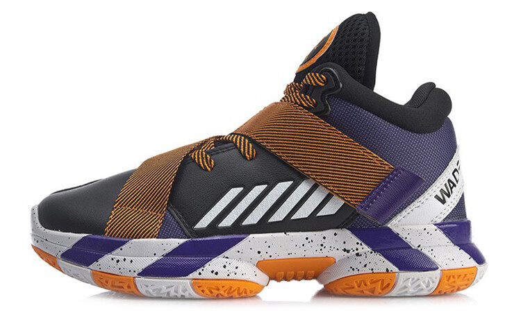 Детские баскетбольные кроссовки GS Mid-top черные/оранжевые Lining Young
Детские баскетбольные кроссовки GS Mid-top черные/оранжевые Lining Young