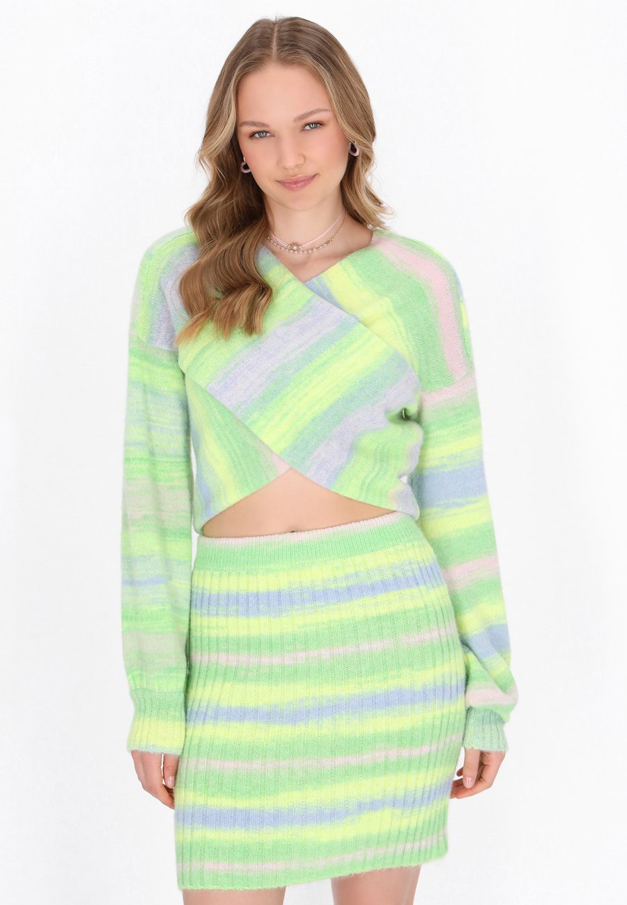 Джемпер myMo Jumper, Green Multicolor/Green
Джемпер myMo Jumper, Green Multicolor/Green
