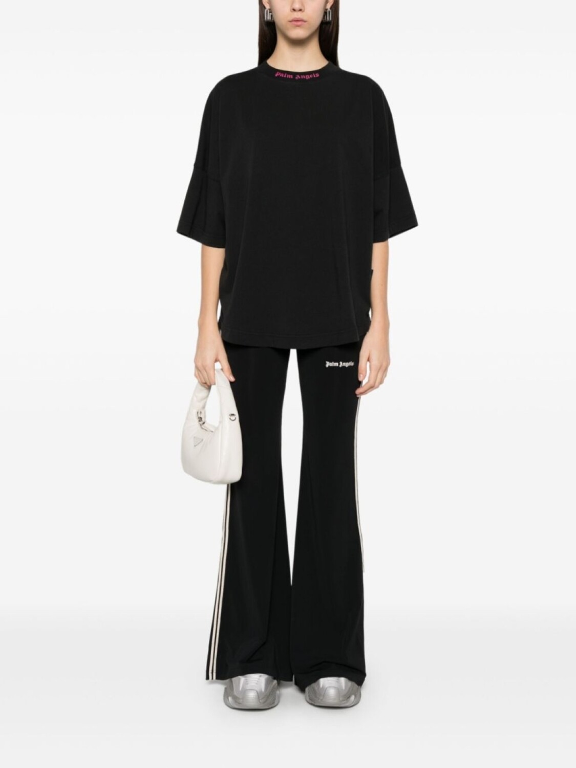 Футболка с логотипом Palm Angels, черный
Футболка с логотипом Palm Angels, черный