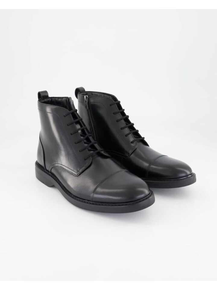 Сапоги Clarks Stiefeletten, черный
Сапоги Clarks Stiefeletten, черный