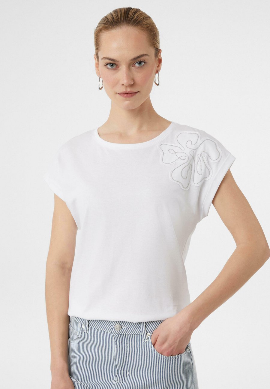 Футболка comma casual identity Print T-shirt, Weiß/White, Белый, Футболка comma casual identity Print T-shirt, Weiß/White
Футболка comma casual identity Print T-shirt, Weiß/White, Белый, Футболка comma casual identity Print T-shirt, Weiß/White