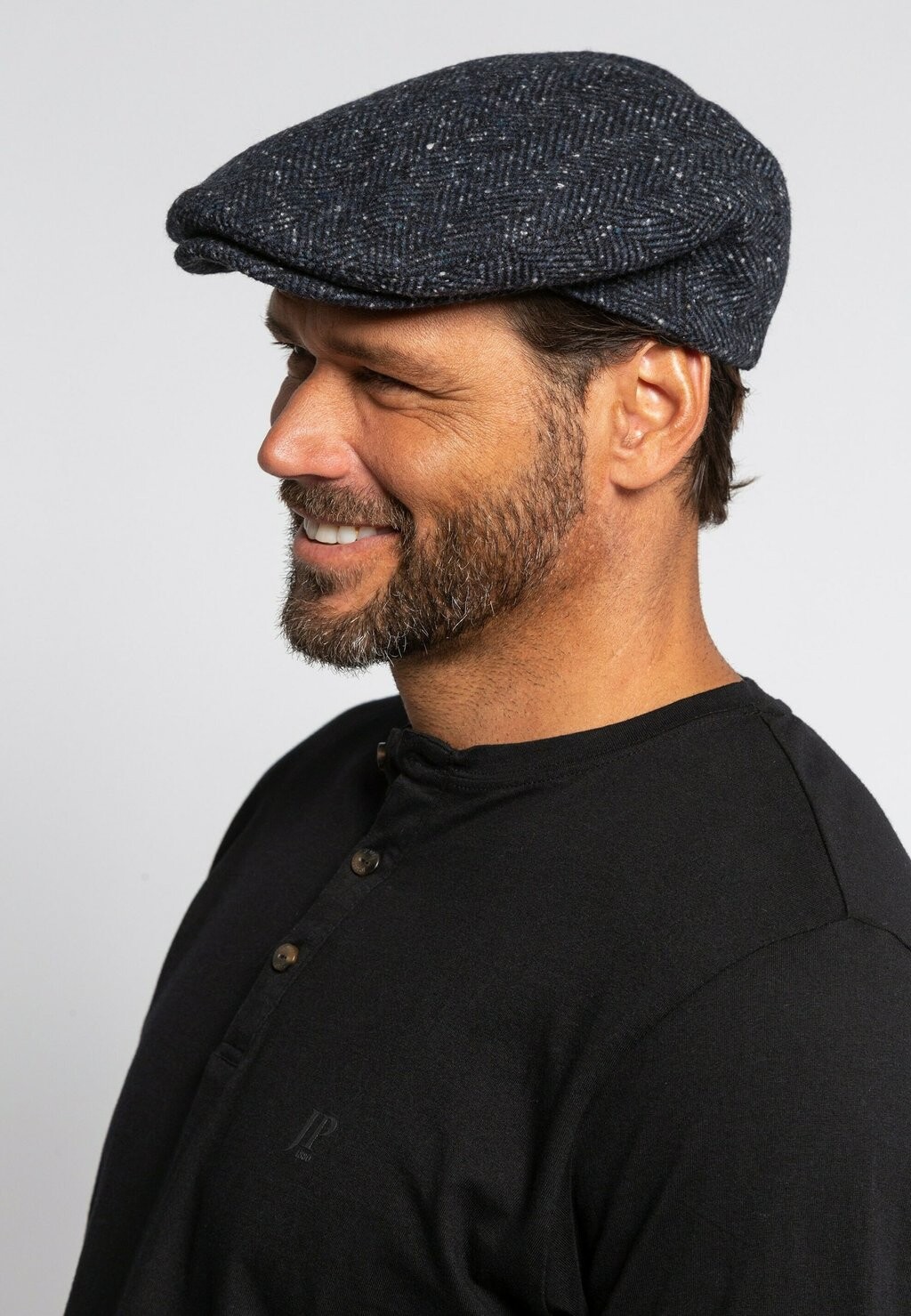 Шапка JP1880, цвет dunkel marine
Шапка JP1880, цвет dunkel marine