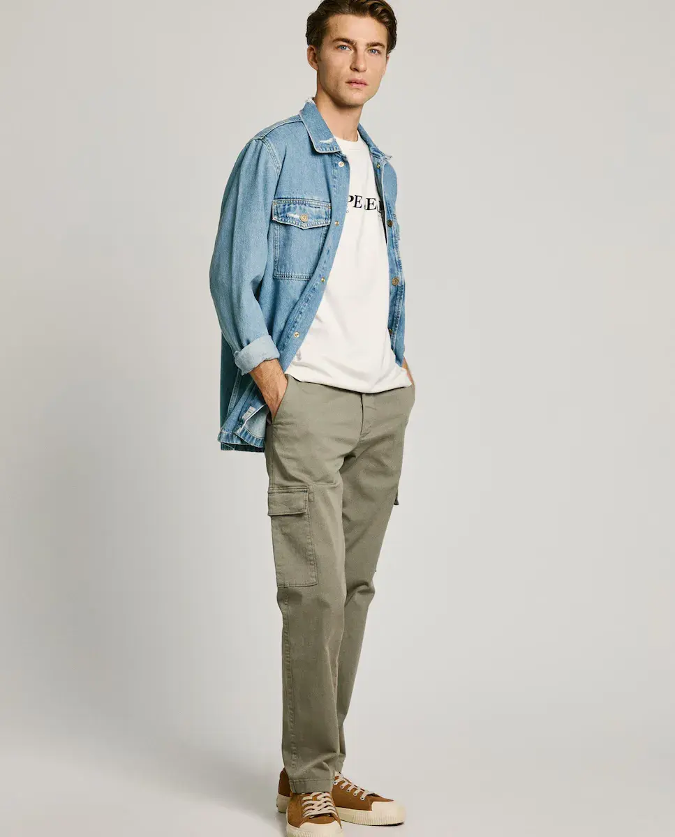 Мужские облегающие брюки-карго из саржевого полотна Pepe Jeans, темно-зеленый
Мужские облегающие брюки-карго из саржевого полотна Pepe Jeans, темно-зеленый