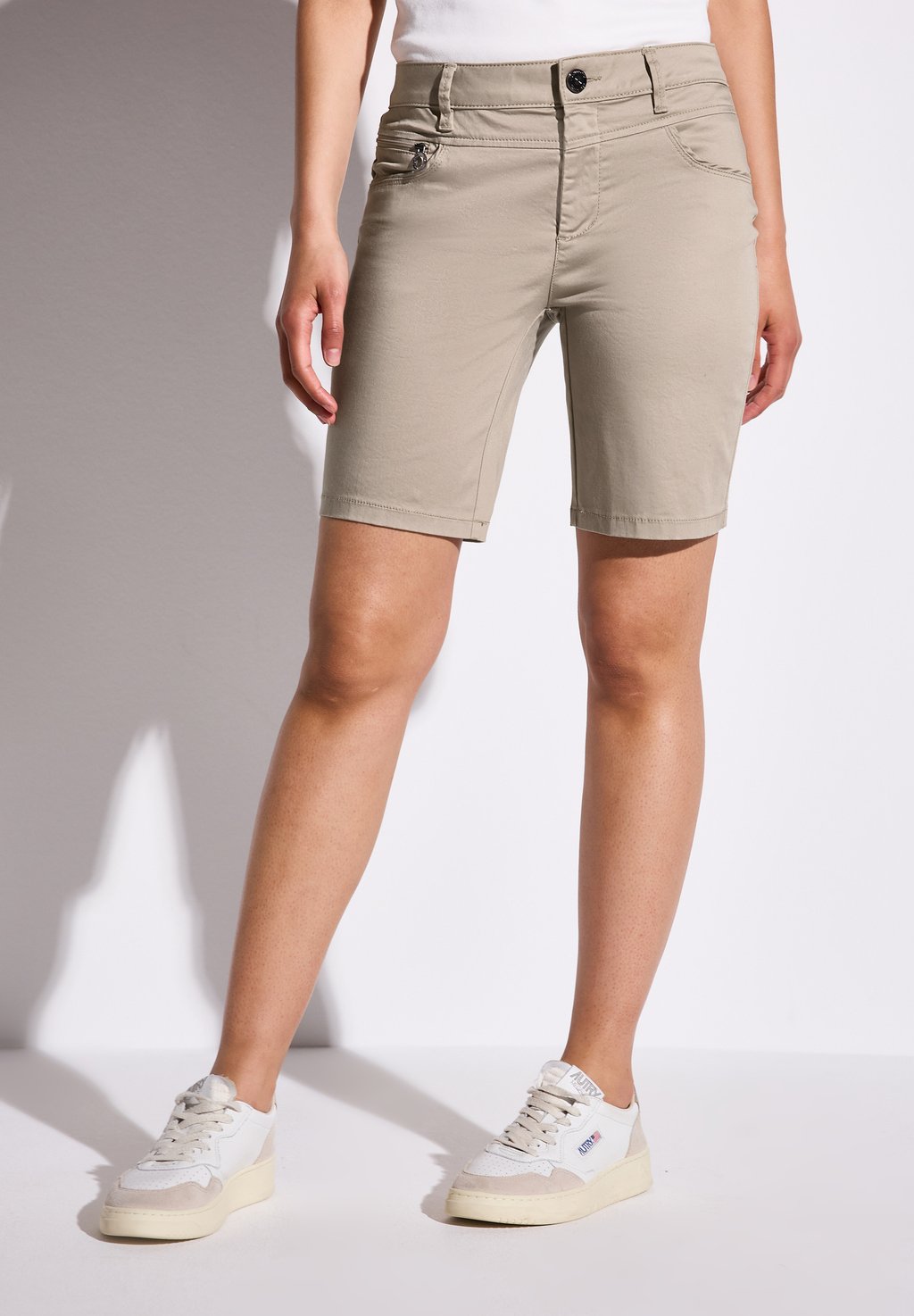 Шорты BERMUDA MIT ZIPPER Street One, серый
Шорты BERMUDA MIT ZIPPER Street One, серый