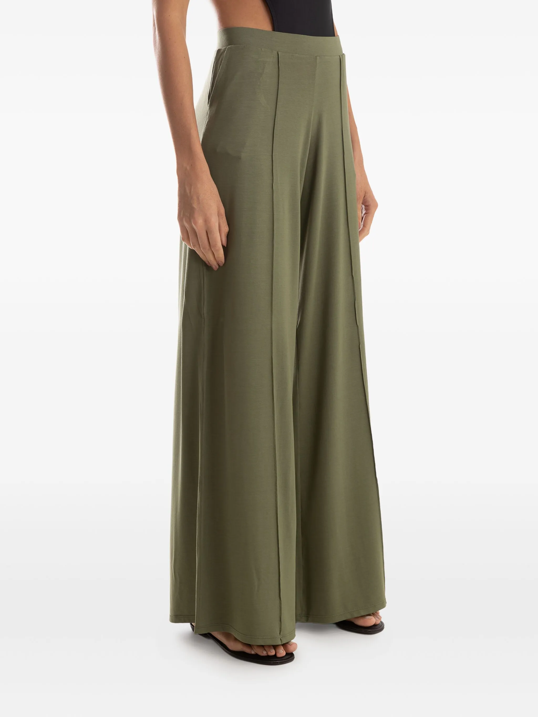 Брюки со швами Lygia & Nanny, зеленый
Брюки со швами Lygia & Nanny, зеленый