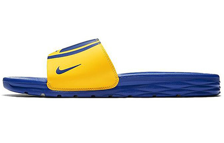 Шлепанцы и сланцы Nike Nba X Benassi 'Warriors'
Шлепанцы и сланцы Nike Nba X Benassi 'Warriors'