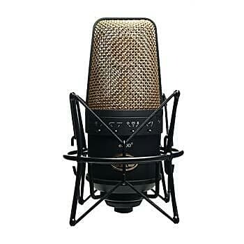 Конденсаторный микрофон CAD Equitek E300S Large Diaphragm Multipattern Condenser Microphone
Конденсаторный микрофон CAD Equitek E300S Large Diaphragm Multipattern Condenser Microphone