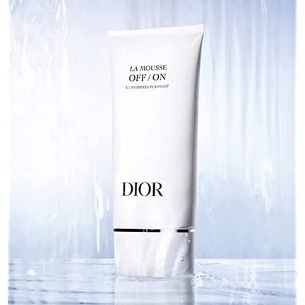 Christian Dior Dior La Mousse Очищающее пенящееся средство для лица Off/On 150 мл
Christian Dior Dior La Mousse Очищающее пенящееся средство для лица Off/On 150 мл