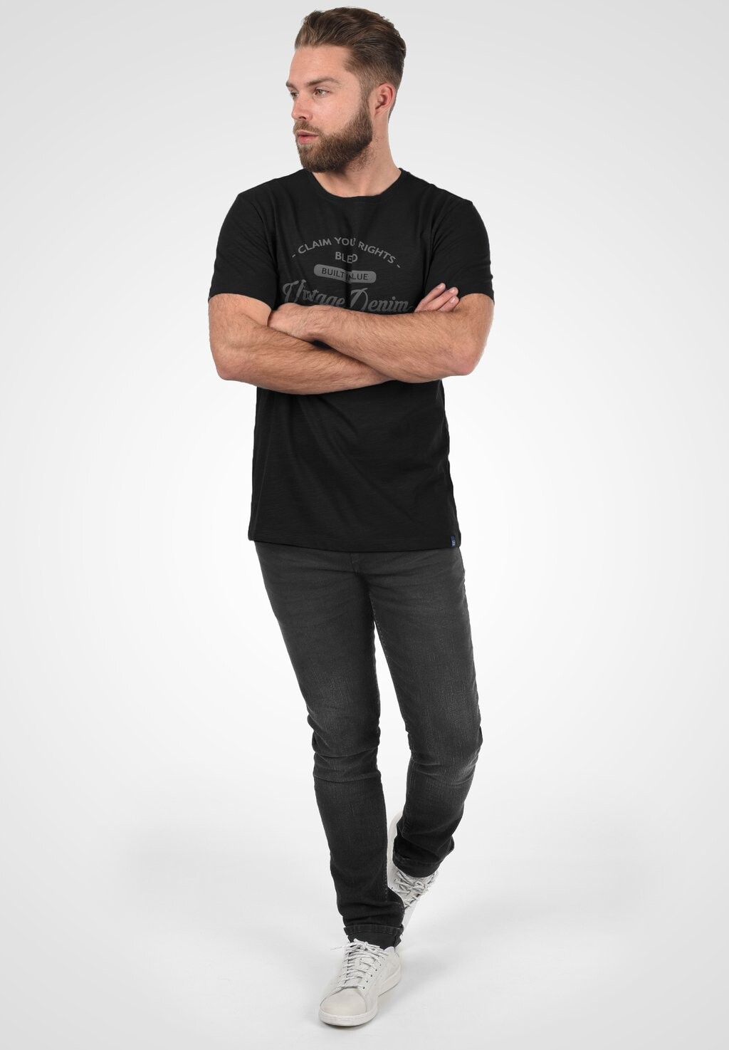 Футболка с принтом Bhpillo Blend, черная 
Футболка с принтом Bhpillo Blend, черная