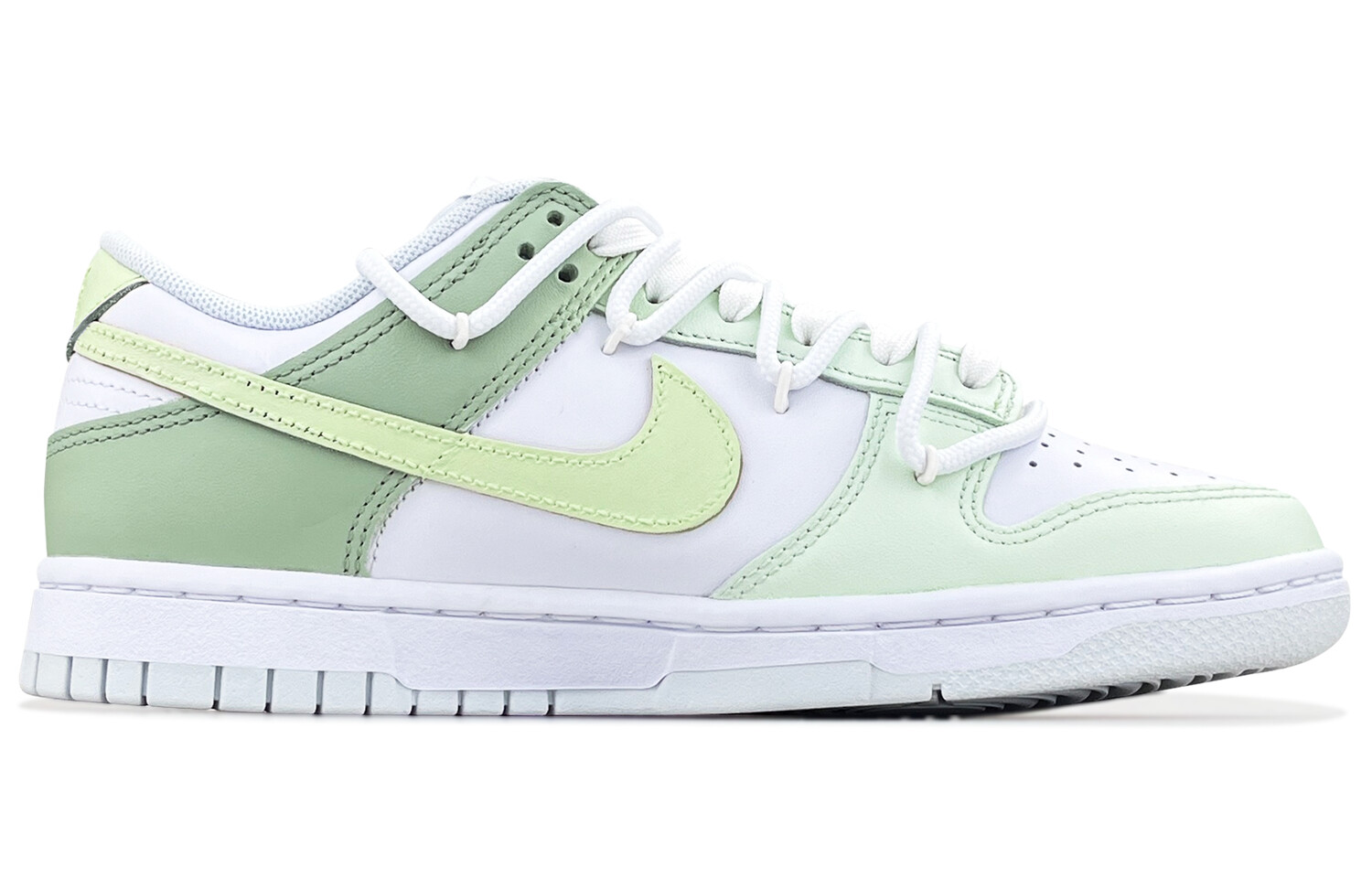 Кроссовки Nike Dunk Skateboarding Shoes Unisex Low-top Green/yellow/white, зеленый
Кроссовки Nike Dunk Skateboarding Shoes Unisex Low-top Green/yellow/white, зеленый