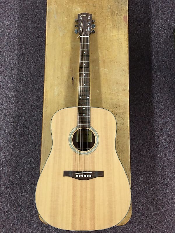 Акустическая гитара EASTMAN AC120 DREADNAUGHT ACOUSTIC GUITAR
Акустическая гитара EASTMAN AC120 DREADNAUGHT ACOUSTIC GUITAR