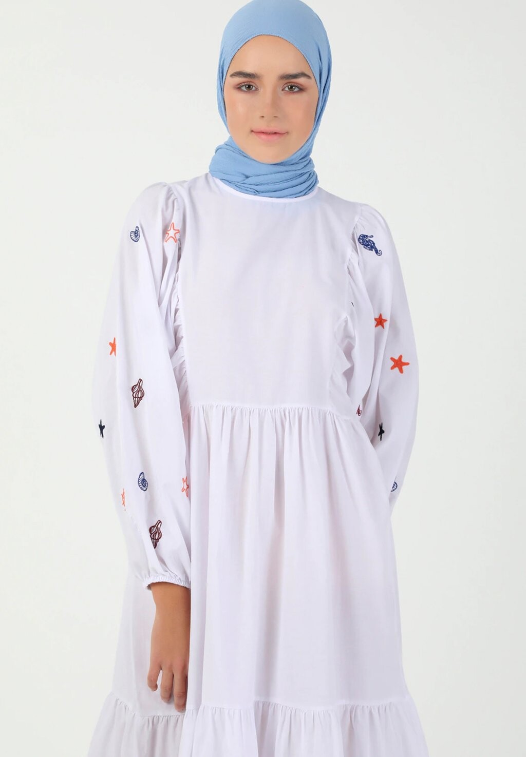 Платье макси CREW NECK MODEST BENIN Modanisa, кремовый
Платье макси CREW NECK MODEST BENIN Modanisa, кремовый