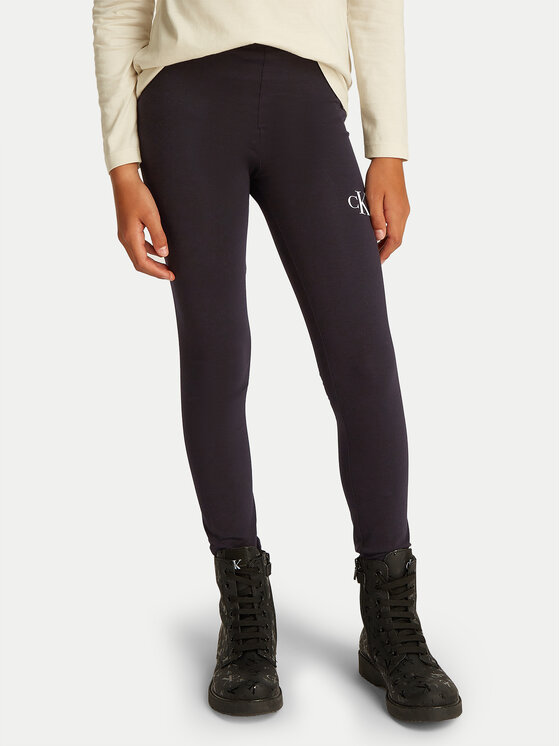 Леггинсы slim fit IG0IG02137 D Calvin Klein Jeans, черный
Леггинсы slim fit IG0IG02137 D Calvin Klein Jeans, черный