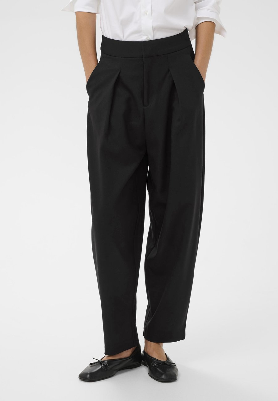 Брюки InWear YUKTAIW BARREL PANT, Black
Брюки InWear YUKTAIW BARREL PANT, Black