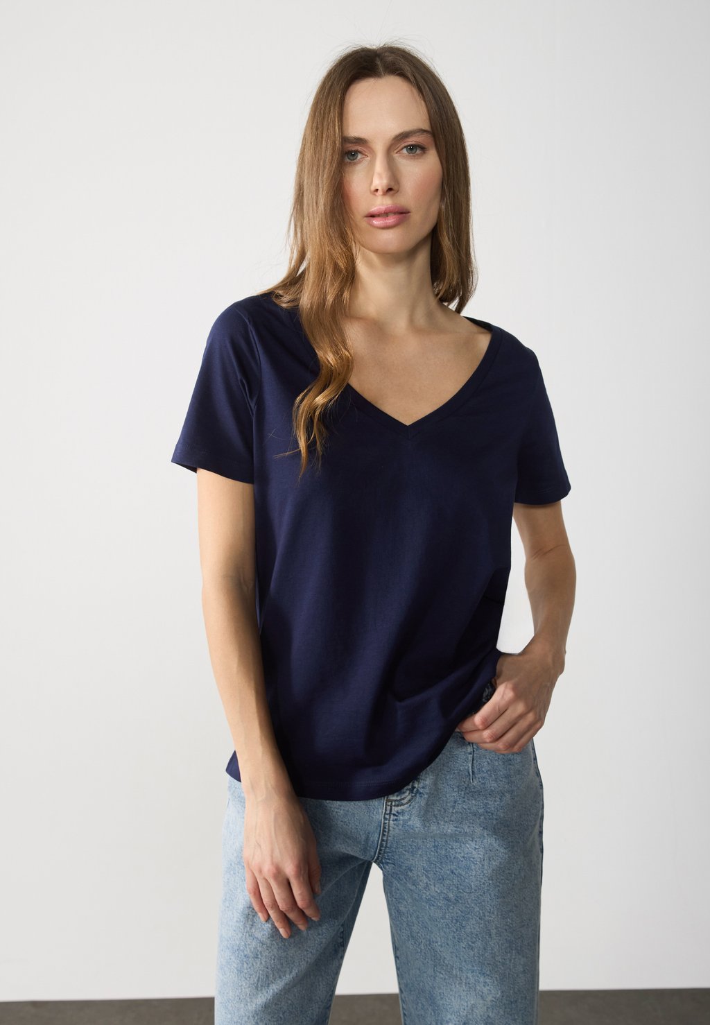 Базовая футболка Anna Field, темно-синий
Базовая футболка Anna Field, темно-синий