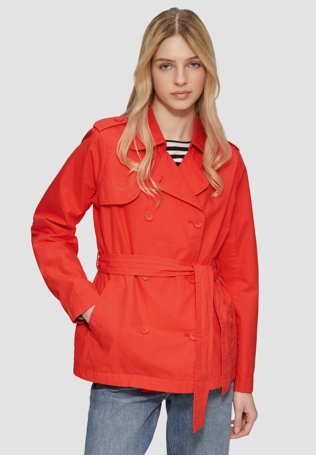 Летняя куртка MIT GÜRTEL QS, красный
Летняя куртка MIT GÜRTEL QS, красный