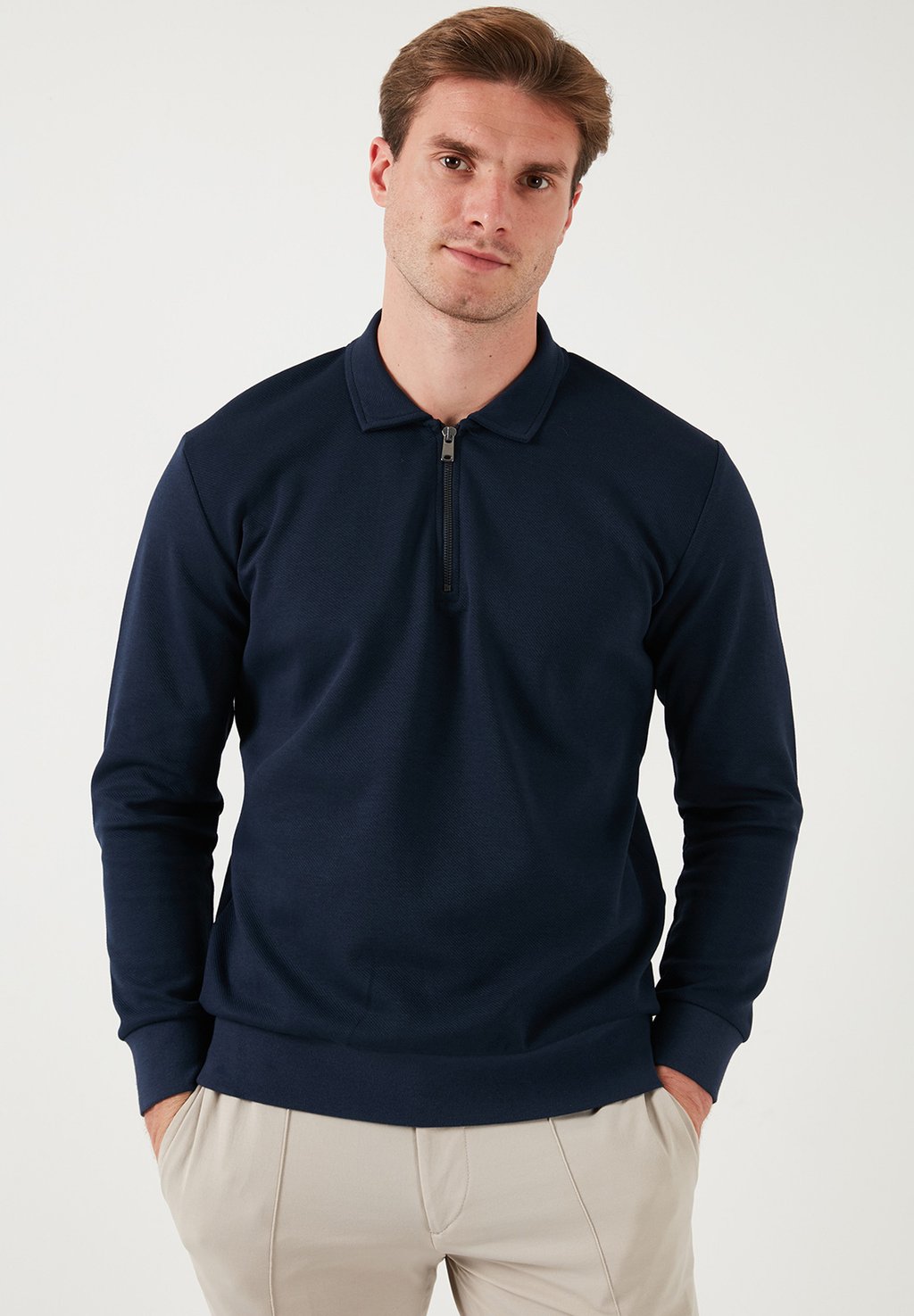 Толстовка REGULAR FIT Buratti, темно-синий
Толстовка REGULAR FIT Buratti, темно-синий