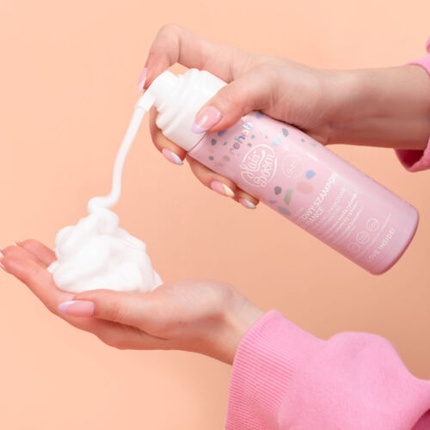 Hairboom Шампунь-кондиционер-маска Уход за кожей головы для всех типов волос Bielenda
Hairboom Шампунь-кондиционер-маска Уход за кожей головы для всех типов волос Bielenda