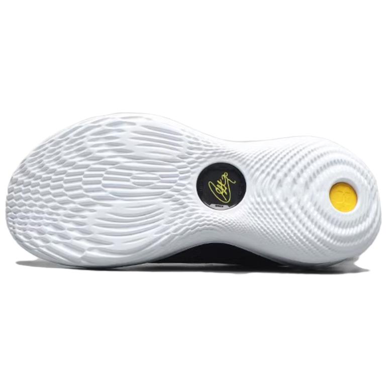 Кроссовки Under Armour Curry Flow 12 Dub Nation, черные
Кроссовки Under Armour Curry Flow 12 Dub Nation, черные