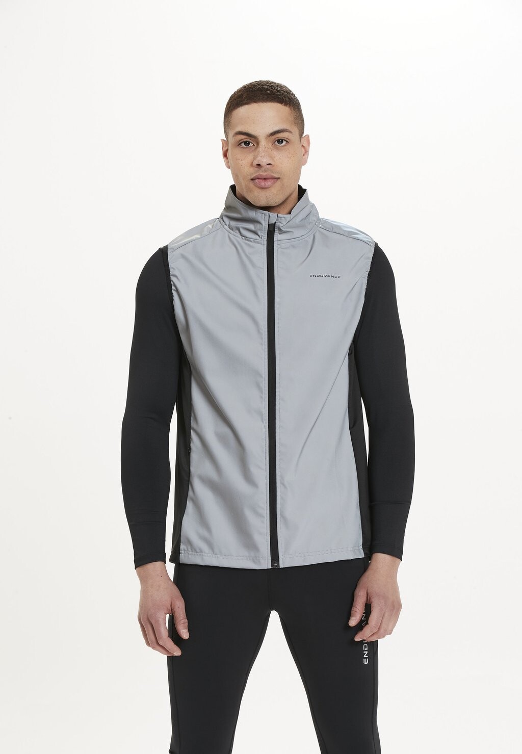 Жилет Endurance, серебристый
Жилет Endurance, серебристый
