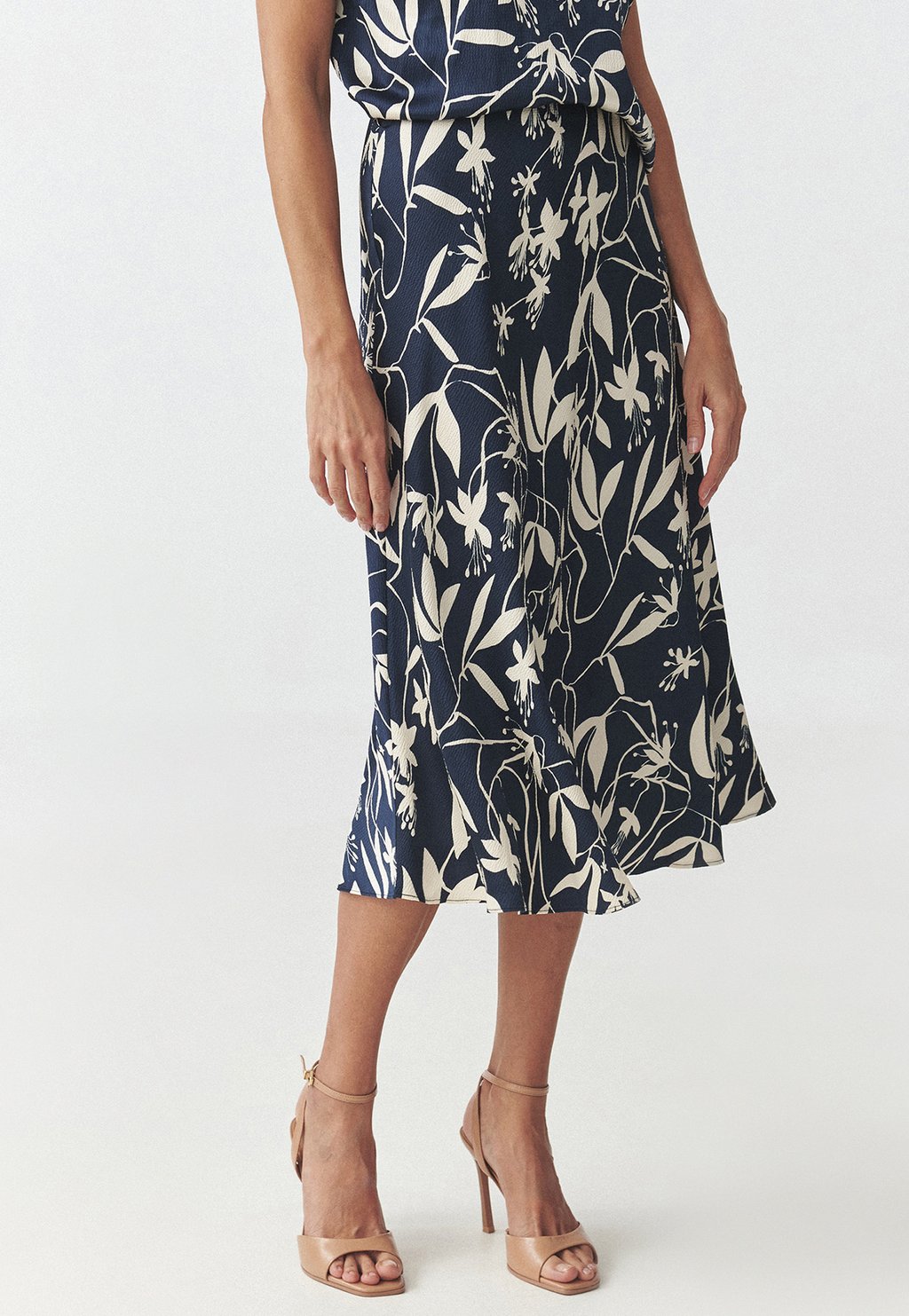 Юбка А-силуэта TATUUM, темно-синий
Юбка А-силуэта TATUUM, темно-синий